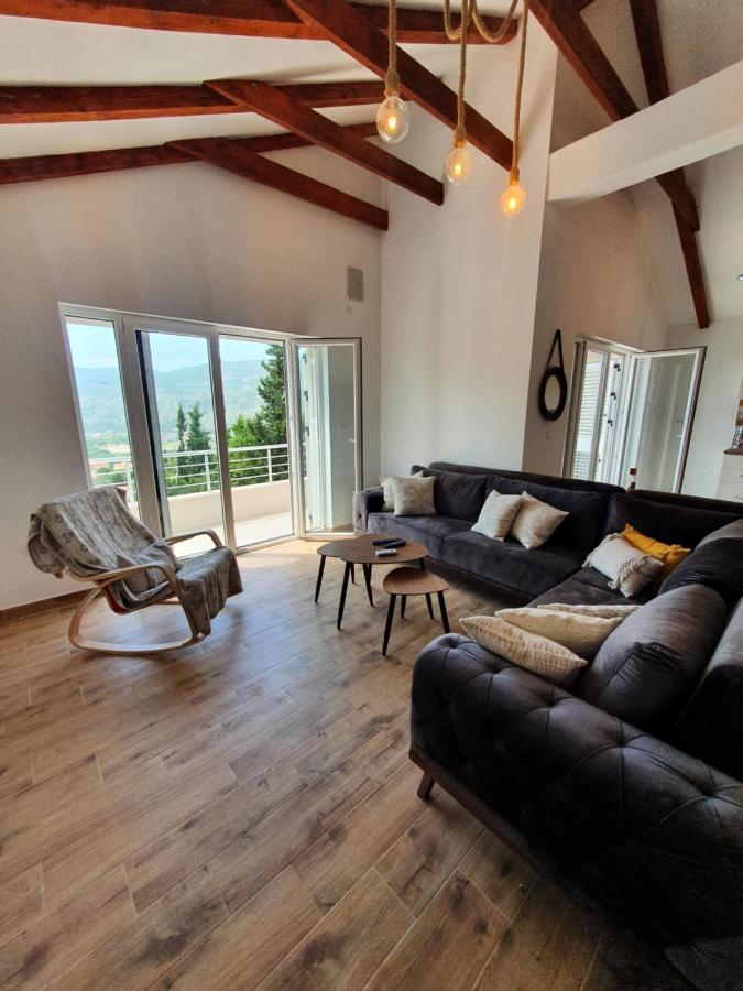 Villa Rada Игало Екстериор снимка